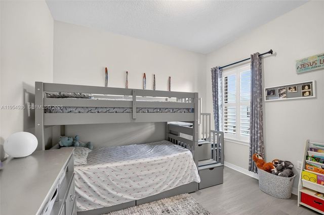 4850 San Fratello Cir, Lake Worth, FL 33467