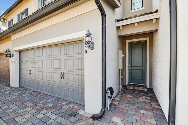 4850 San Fratello Cir, Lake Worth, FL 33467