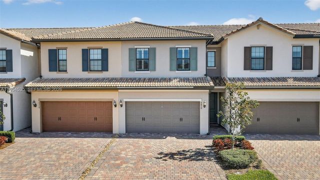 4850 San Fratello Cir, Lake Worth, FL 33467