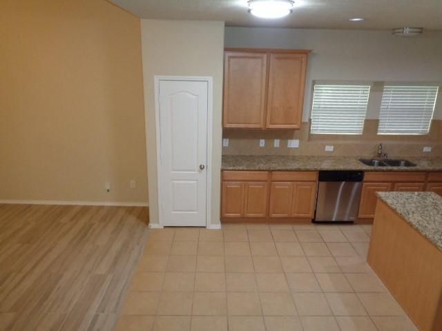 20211 Ray Falls Drive, Tomball, TX 77375