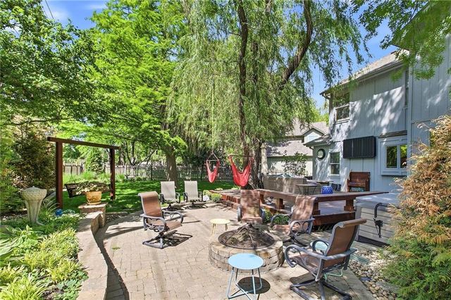 13004 Reeder Street, Overland Park, KS 66213