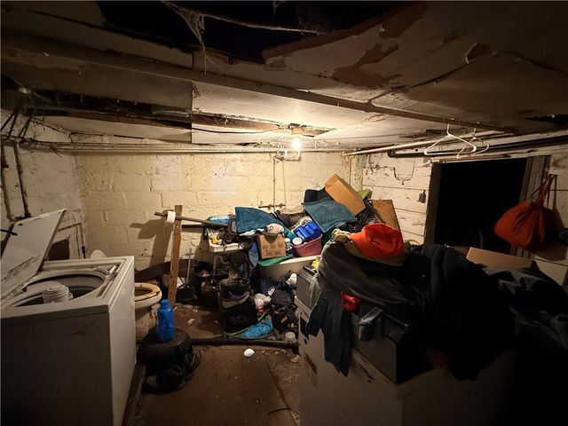 421 & 423 Bessemer Ave, Twp Of But Sw, PA 16045