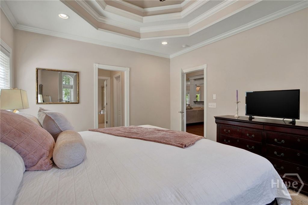 Image 20 of property listing at 195 Chastain Circle, Richmond Hill, GA 31324
