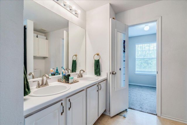 148 Buttercup WAY, Kyle, TX 78640