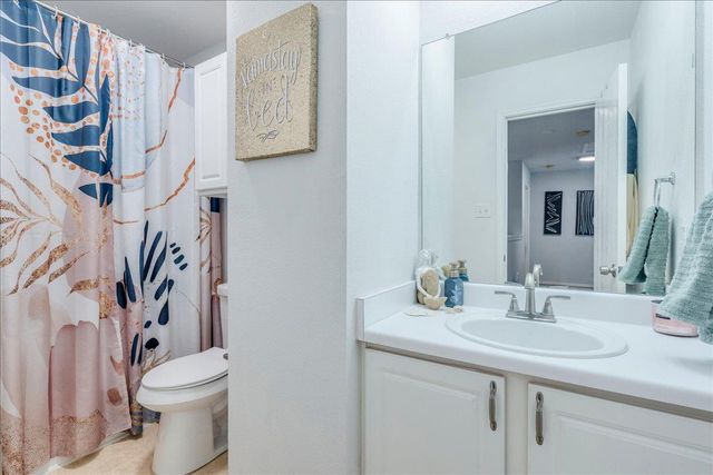 148 Buttercup WAY, Kyle, TX 78640