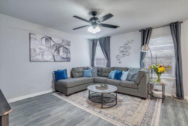 148 Buttercup WAY, Kyle, TX 78640