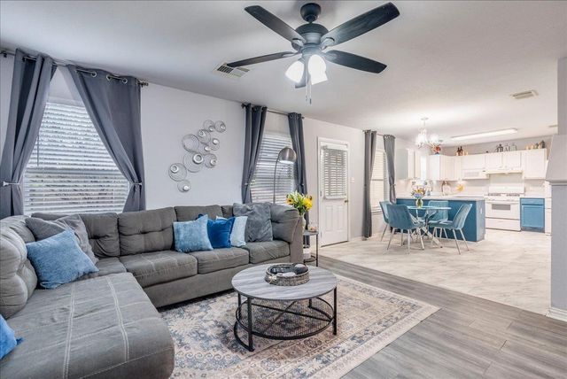 148 Buttercup WAY, Kyle, TX 78640