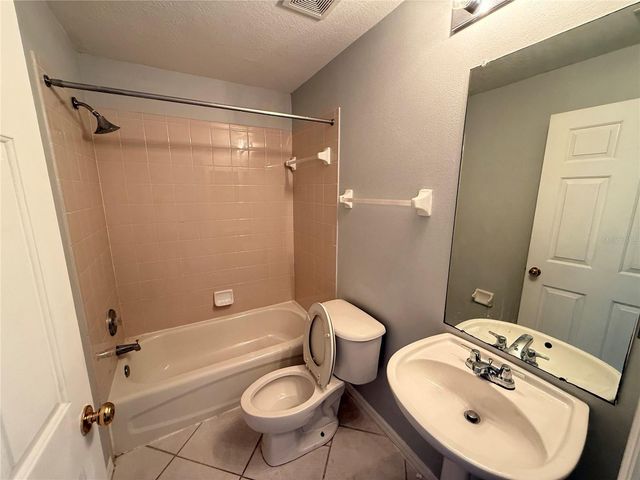 10782 PLANTATION BAY DRIVE, Tampa, FL 33647