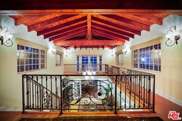 10655 Camarillo Street, Toluca Lake, CA 91602