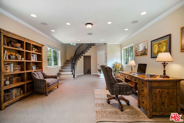 10655 Camarillo Street, Toluca Lake, CA 91602