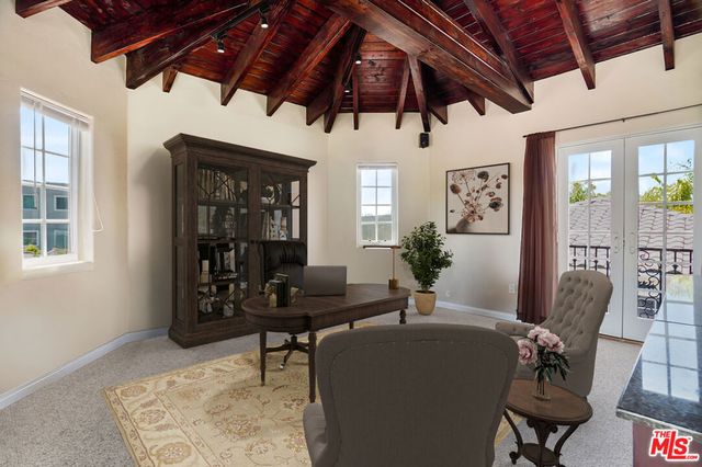 10655 Camarillo Street, Toluca Lake, CA 91602