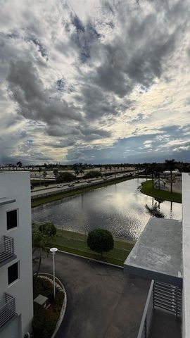 9165 NW 33rd St, Doral, FL 33172