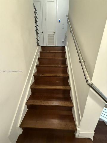 9165 NW 33rd St, Doral, FL 33172