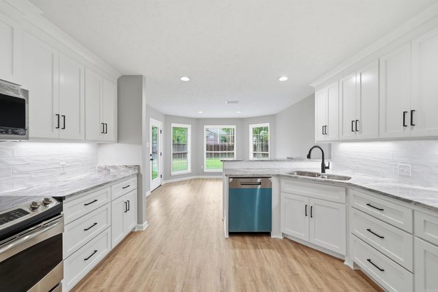 1015 Summerwood Drive, Conway, AR 72034