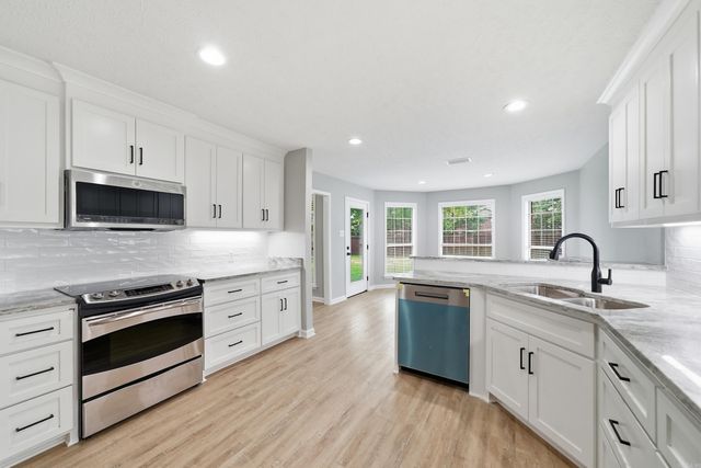 1015 Summerwood Drive, Conway, AR 72034