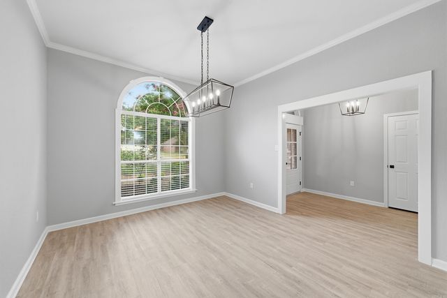 1015 Summerwood Drive, Conway, AR 72034