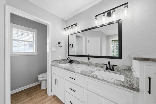 1015 Summerwood Drive, Conway, AR 72034