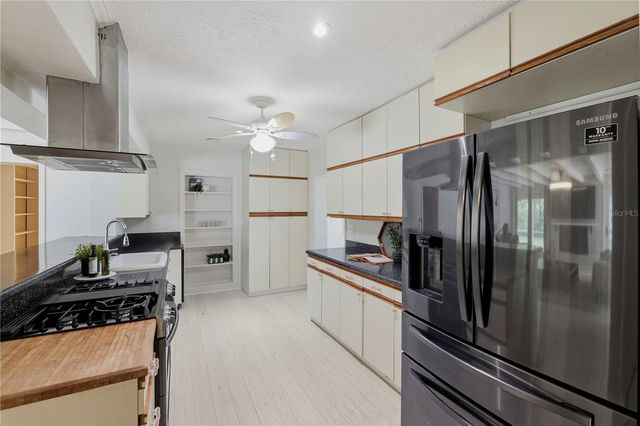 1361 PINELLAS ROAD, Clearwater, FL 33756
