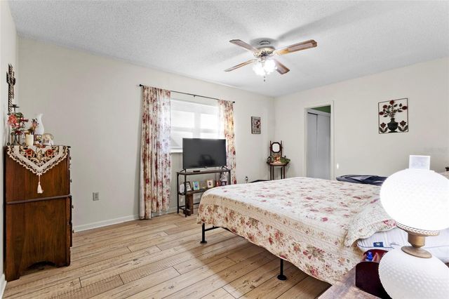 8028 REDBUD LANE, Brooksville, FL 34601