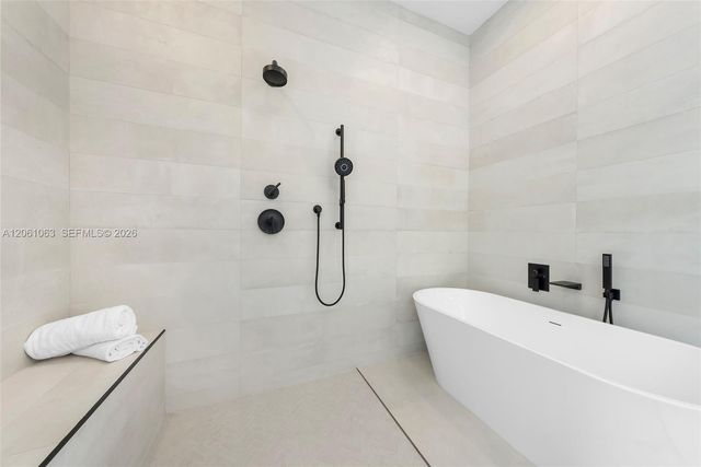 1220 S Alhambra Cir, Coral Gables, FL 33146
