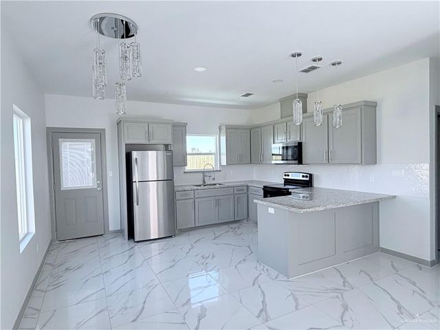 2601 Bliss 4, Edinburg, TX 78539