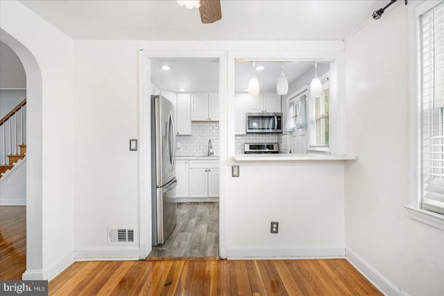 6225 CHINQUAPIN PKWY, Baltimore, MD 21239