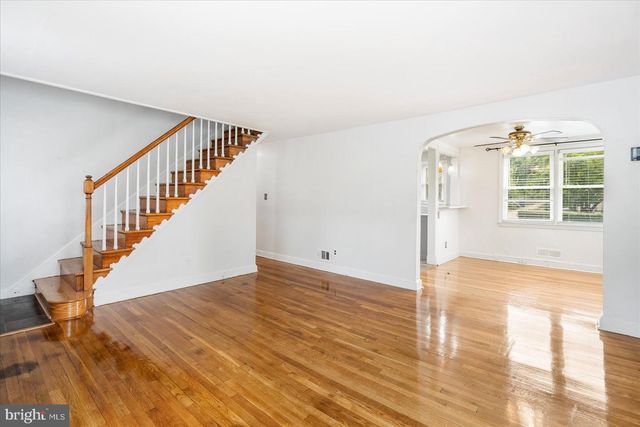 6225 CHINQUAPIN PKWY, Baltimore, MD 21239