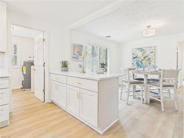 4817 Charlton DR, Chesapeake, VA 23321