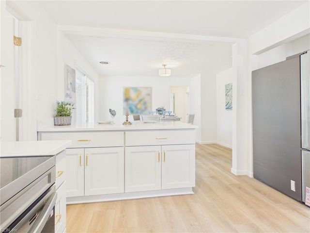 4817 Charlton DR, Chesapeake, VA 23321