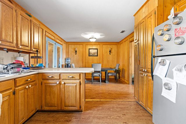 1604 W George Richey Road, Gladewater, TX 75647