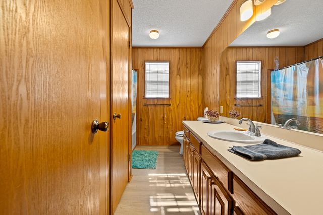 1604 W George Richey Road, Gladewater, TX 75647