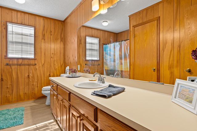 1604 W George Richey Road, Gladewater, TX 75647