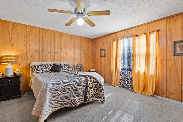 1604 W George Richey Road, Gladewater, TX 75647