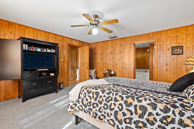 1604 W George Richey Road, Gladewater, TX 75647