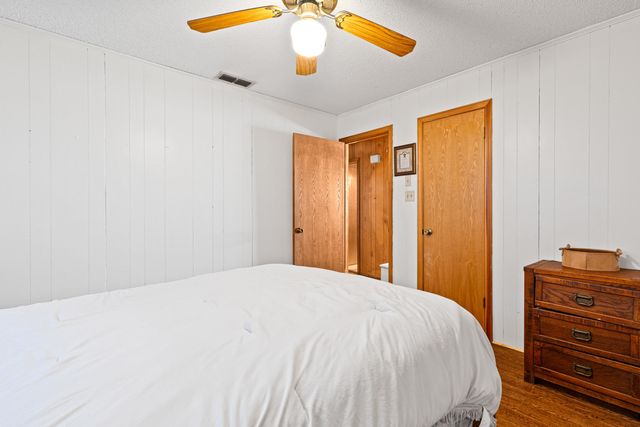 1604 W George Richey Road, Gladewater, TX 75647