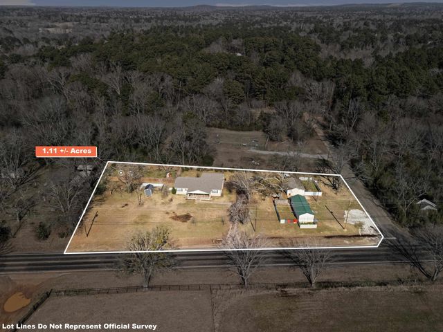 1604 W George Richey Road, Gladewater, TX 75647