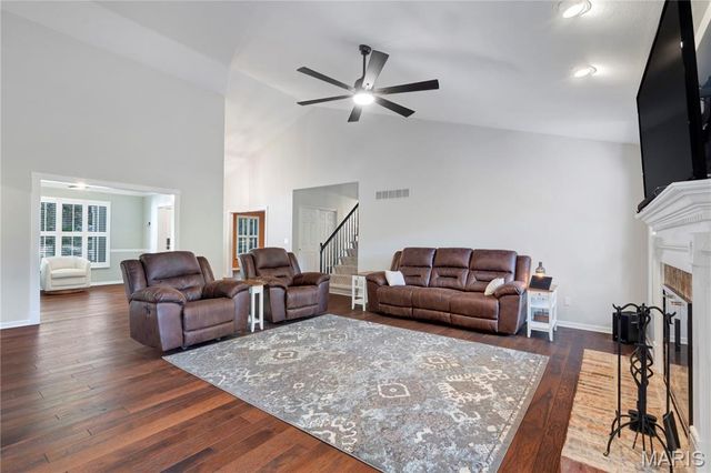 19323 Dogwood Valley Court, Wildwood, MO 63038