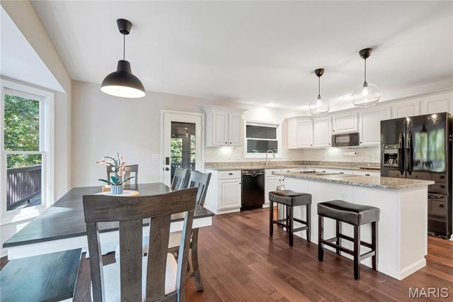 19323 Dogwood Valley Court, Wildwood, MO 63038