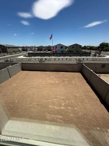 7445 W Peck Drive, Glendale, AZ 85303