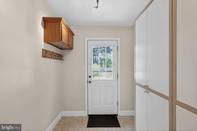 105 ALTHEA AVE, Morrisville, PA 19067