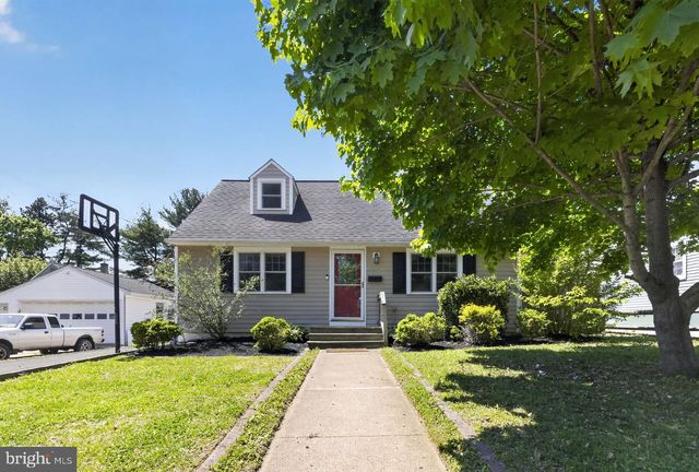 105 ALTHEA AVE, Morrisville, PA 19067