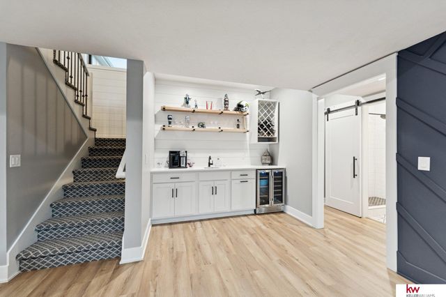 16905 Bondesson Street, Omaha, NE 68007