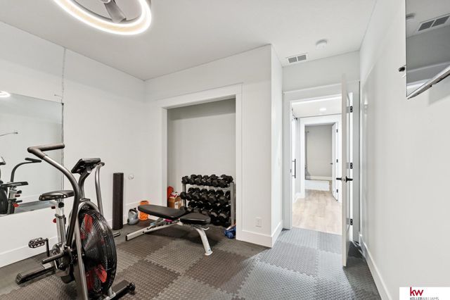 16905 Bondesson Street, Omaha, NE 68007