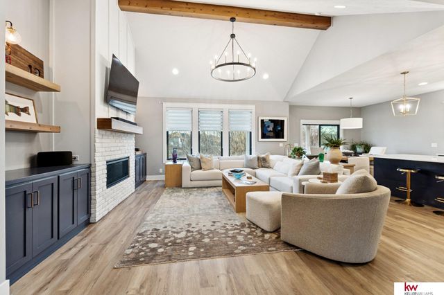 16905 Bondesson Street, Omaha, NE 68007