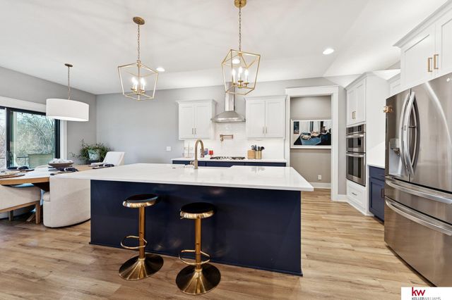 16905 Bondesson Street, Omaha, NE 68007