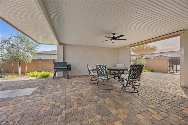 6198 Serenity Cliffs Street, Las Vegas, NV 89149