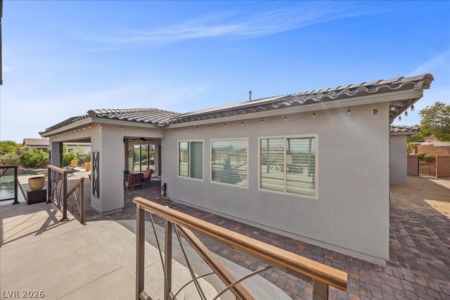 6198 Serenity Cliffs Street, Las Vegas, NV 89149