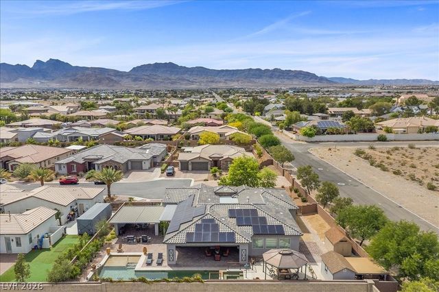 6198 Serenity Cliffs Street, Las Vegas, NV 89149
