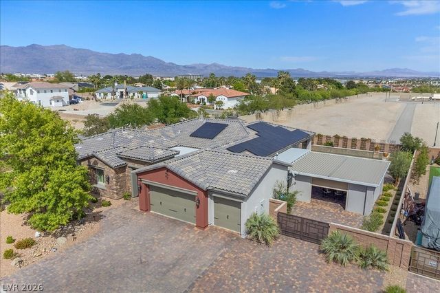 6198 Serenity Cliffs Street, Las Vegas, NV 89149