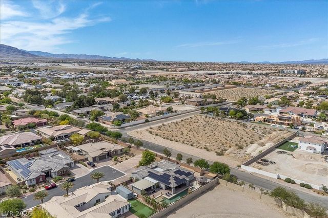 6198 Serenity Cliffs Street, Las Vegas, NV 89149